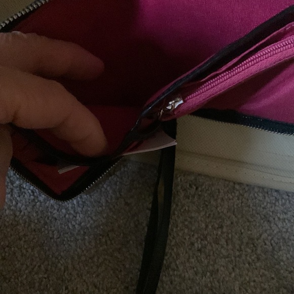 Wallet - Picture 6 of 7